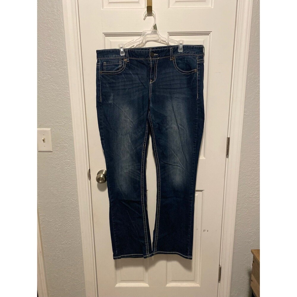 Maurices Dark Denim Boot Cut Jeans Womens Size 15/16 Regular